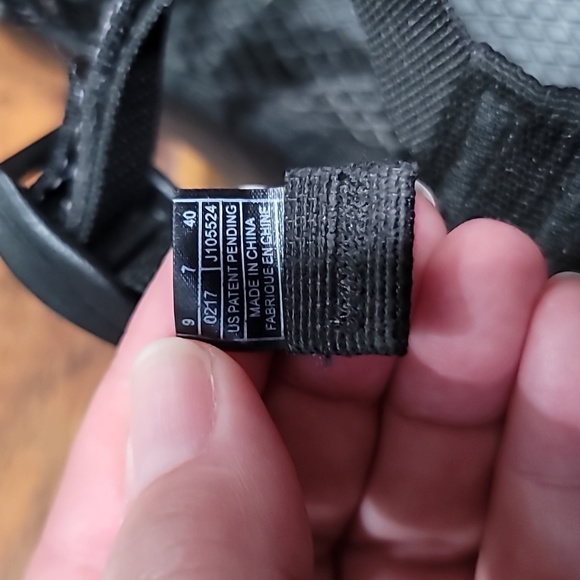 Women's size 9 Chaco Z/X3 sandals - Picture 9 of 10